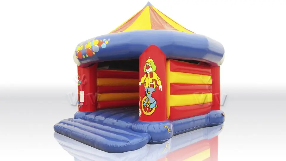 Circus 7 x 6 m with roof commercial inflatable bounce